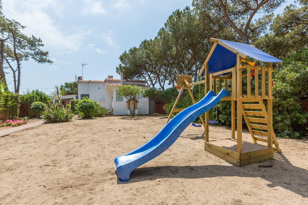 Villa Erika Beach House Malgrat de Mar Exterior photo